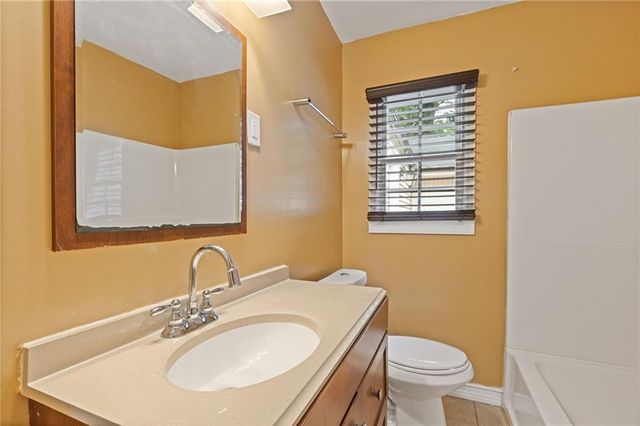 992 Estes SW Drive, Atlanta, GA 30310