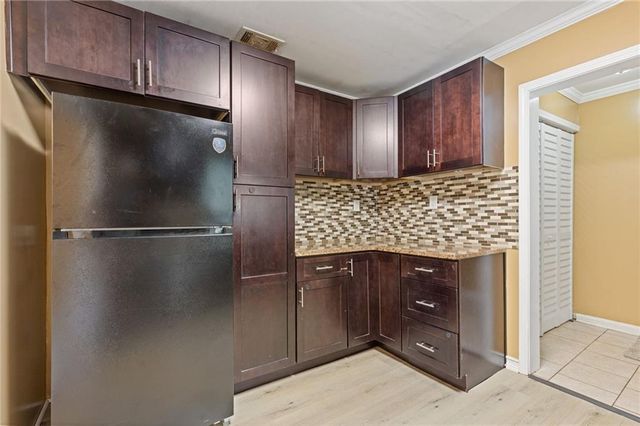 992 Estes SW Drive, Atlanta, GA 30310