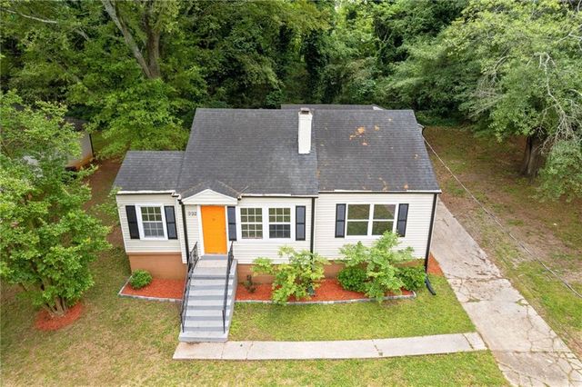 992 Estes SW Drive, Atlanta, GA 30310