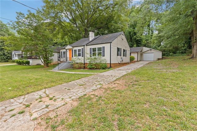 992 Estes SW Drive, Atlanta, GA 30310