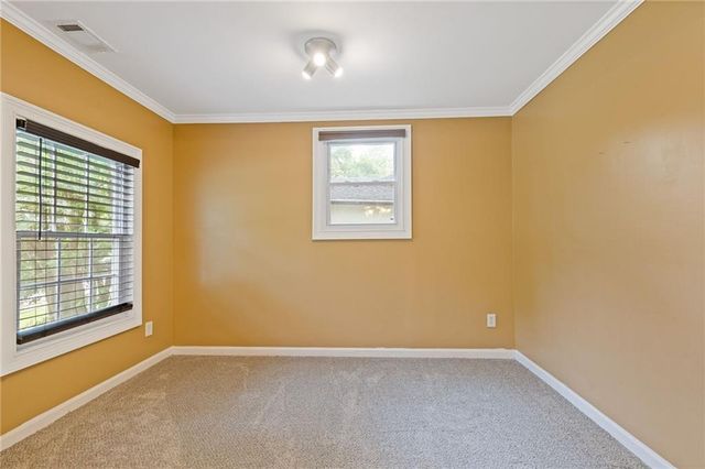 992 Estes SW Drive, Atlanta, GA 30310
