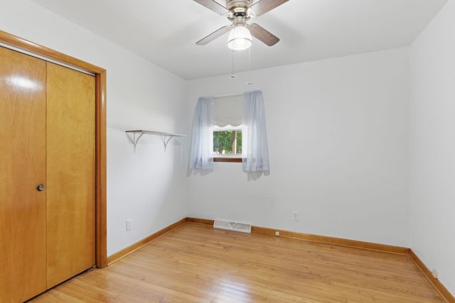 5457 Redwood Avenue, Portage, IN 46368