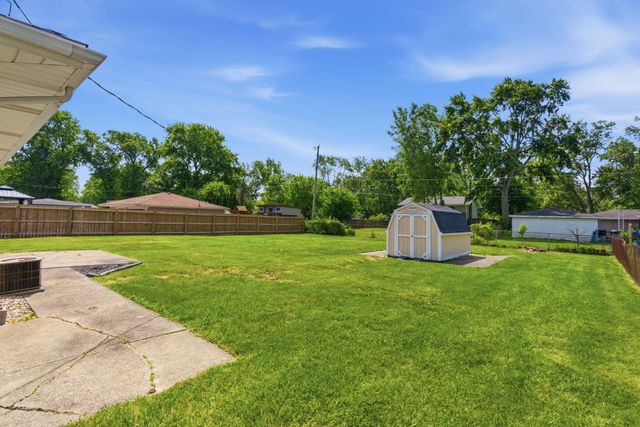 5457 Redwood Avenue, Portage, IN 46368