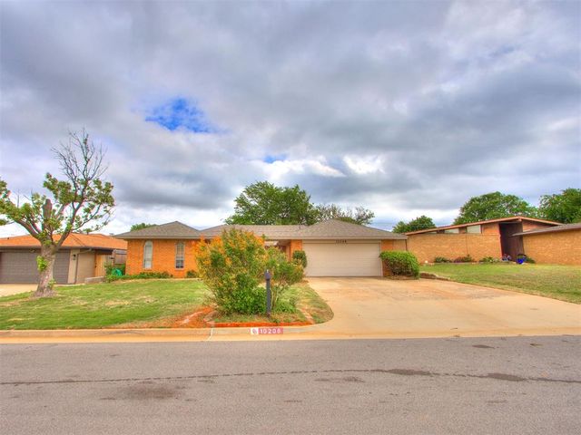 10208 Little Pond Drive, Oklahoma City, OK 73162
