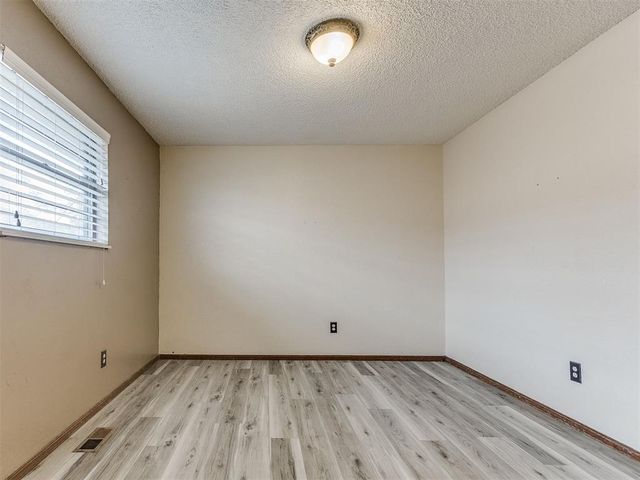 10208 Little Pond Drive, Oklahoma City, OK 73162