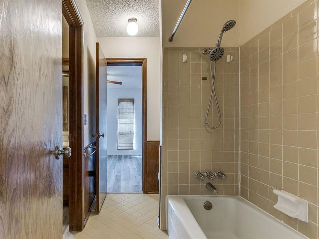 10208 Little Pond Drive, Oklahoma City, OK 73162