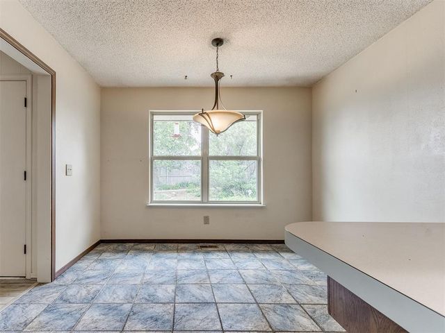 10208 Little Pond Drive, Oklahoma City, OK 73162