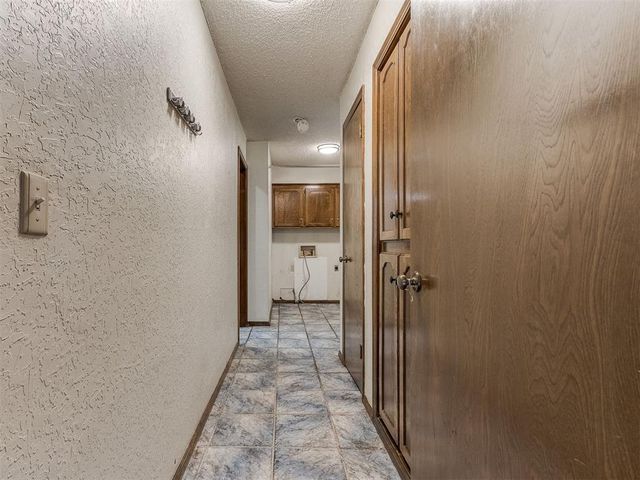 10208 Little Pond Drive, Oklahoma City, OK 73162