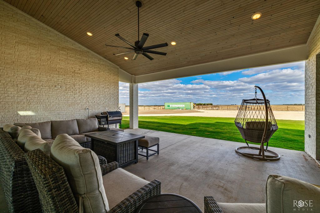 Image 62 of property listing at 8198 S Hawk Avenue, San Angelo, TX 76904
