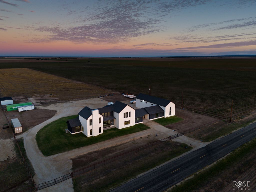 Image 86 of property listing at 8198 S Hawk Avenue, San Angelo, TX 76904