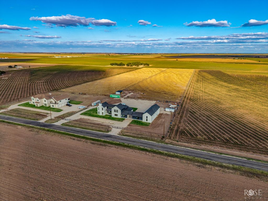 Image 9 of property listing at 8198 S Hawk Avenue, San Angelo, TX 76904