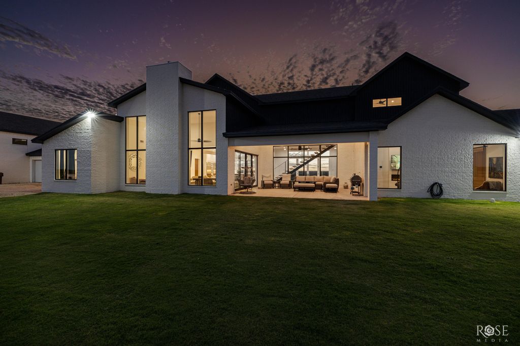 Image 91 of property listing at 8198 S Hawk Avenue, San Angelo, TX 76904