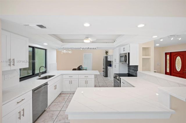 1223 SW 51st Street, Cape Coral, FL 33914