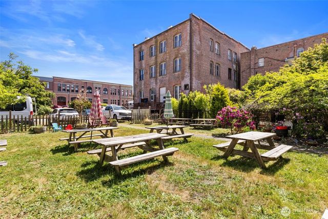 230 Quincy Street, Port Townsend, WA 98368