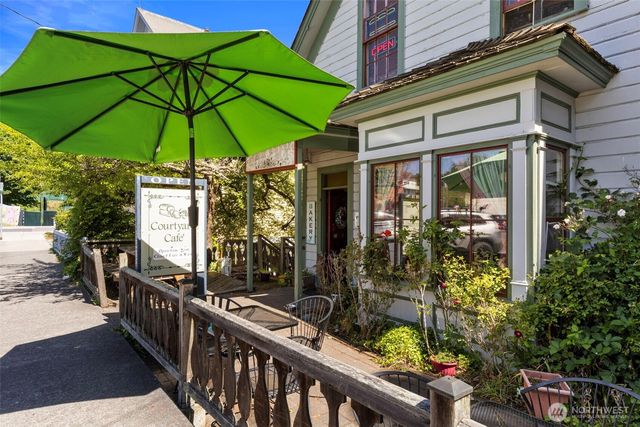 230 Quincy Street, Port Townsend, WA 98368