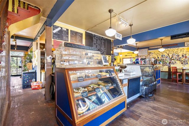 230 Quincy Street, Port Townsend, WA 98368