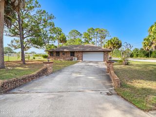 6070 Minton Road NW, Palm Bay, FL 32907