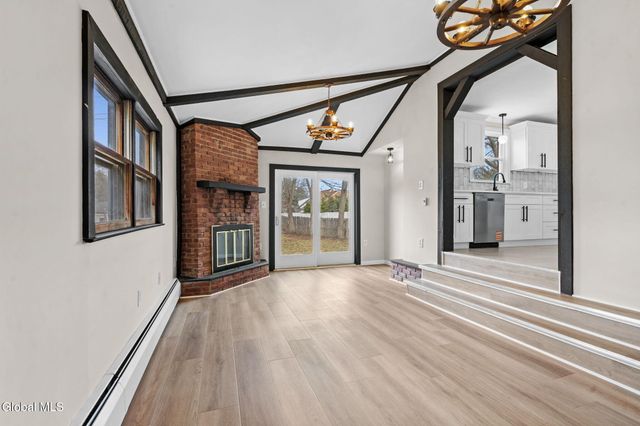 32 Priscilla Lane, Rotterdam, NY 12306