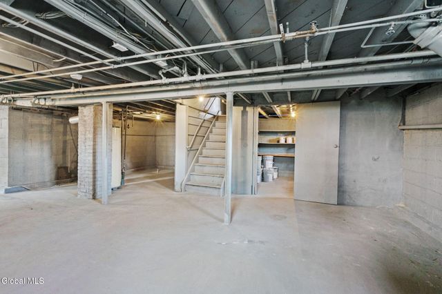 32 Priscilla Lane, Rotterdam, NY 12306