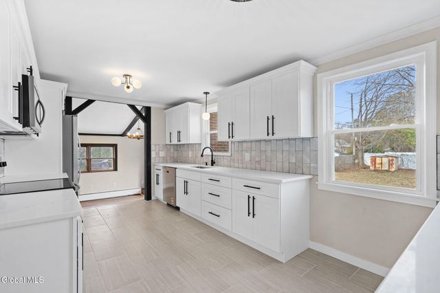 32 Priscilla Lane, Rotterdam, NY 12306