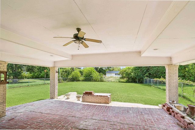 6562 Perimeter Dr, Baton Rouge, LA 70812