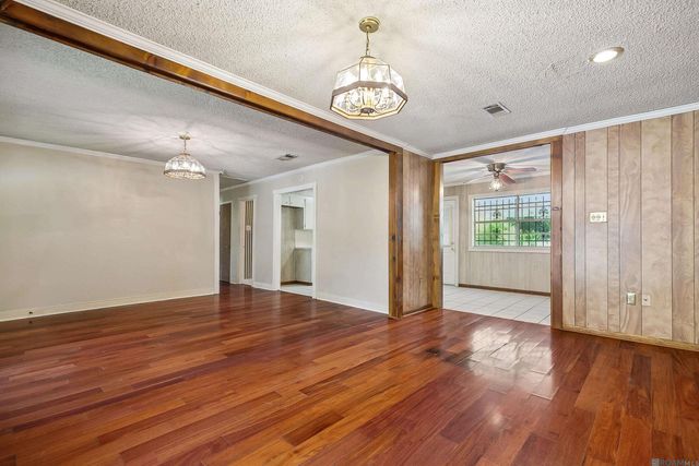 6562 Perimeter Dr, Baton Rouge, LA 70812