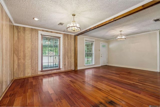 6562 Perimeter Dr, Baton Rouge, LA 70812
