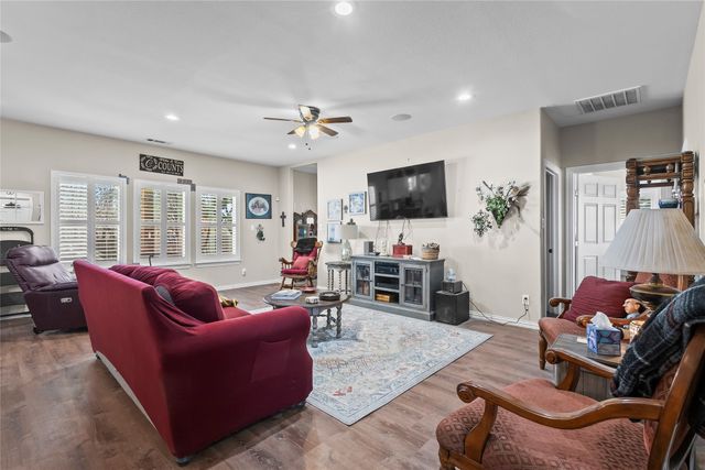 8045 County Road 1200, Grandview, TX 76050