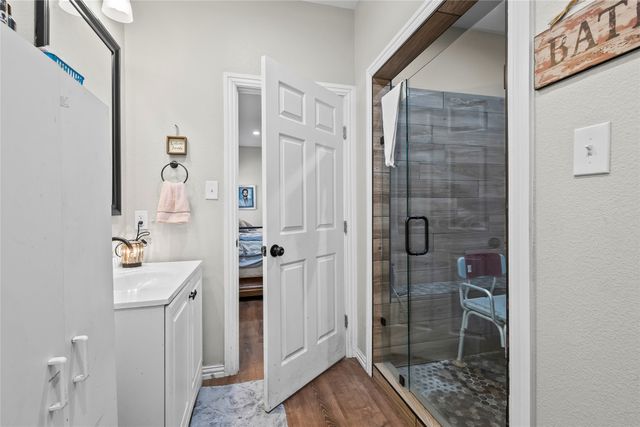 8045 County Road 1200, Grandview, TX 76050