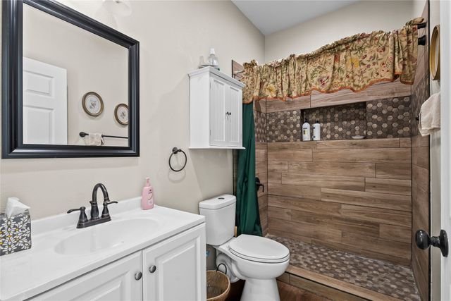 8045 County Road 1200, Grandview, TX 76050