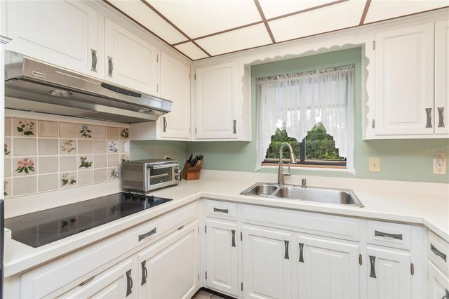 2924 GULF DRIVE, Orlando, FL 32806