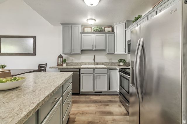 251 S PARKSIDE CT, Provo, UT 84601