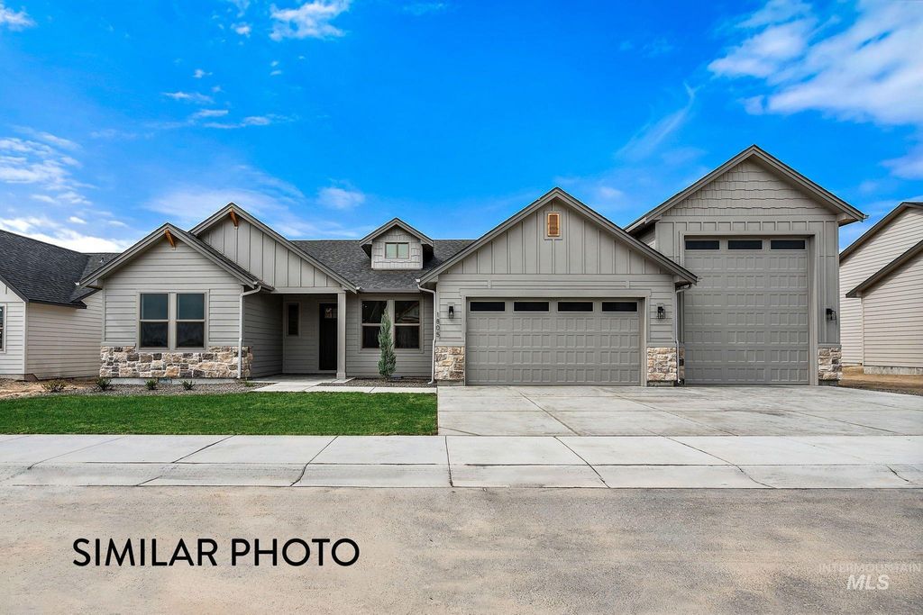 9887 W Snow Wolf Ln, Star, ID 83669
