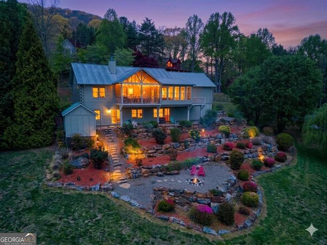1930 Lakeview Summit Drive, Young Harris, GA 30582