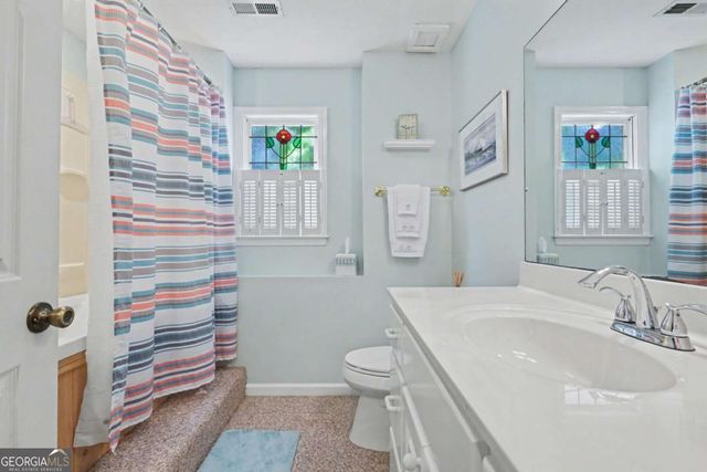 1930 Lakeview Summit Drive, Young Harris, GA 30582