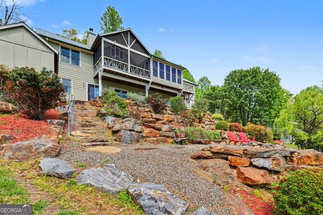 1930 Lakeview Summit Drive, Young Harris, GA 30582