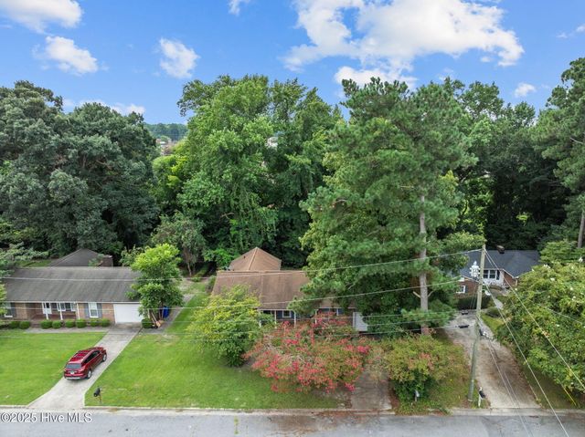 115 Heritage Street, Greenville, NC 27858