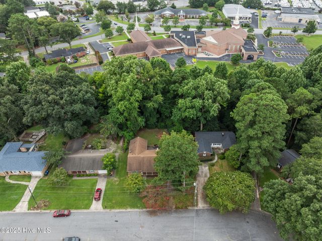 115 Heritage Street, Greenville, NC 27858