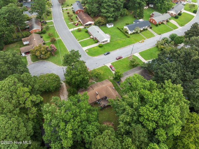 115 Heritage Street, Greenville, NC 27858