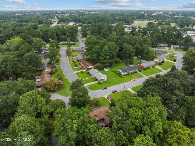 115 Heritage Street, Greenville, NC 27858