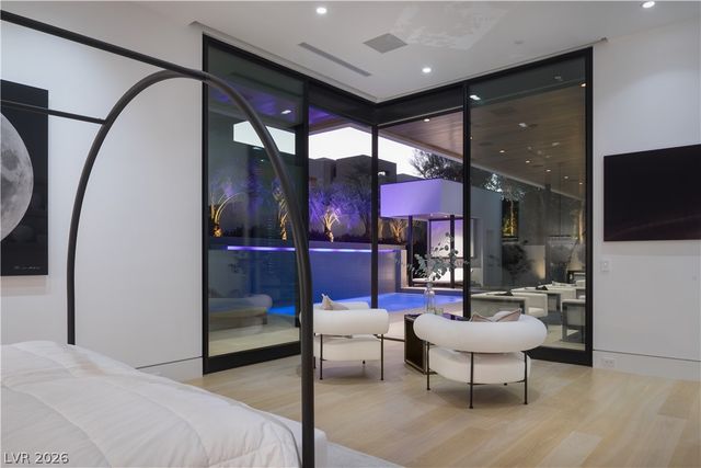 91 Sun Glow Lane, Las Vegas, NV 89135