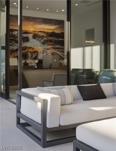 91 Sun Glow Lane, Las Vegas, NV 89135