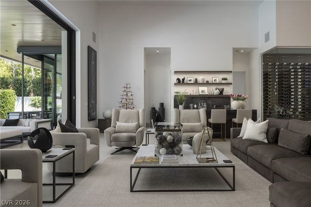 91 Sun Glow Lane, Las Vegas, NV 89135