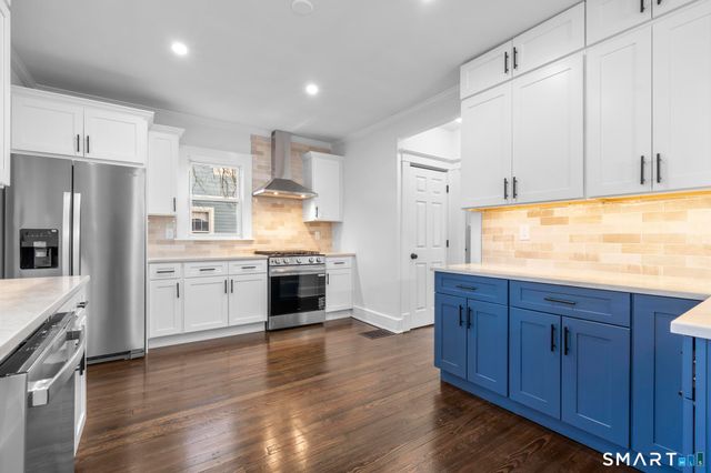 21 Richmond Avenue, New Haven, CT 06515