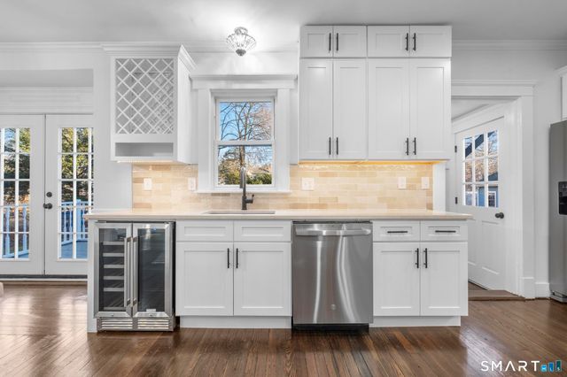 21 Richmond Avenue, New Haven, CT 06515