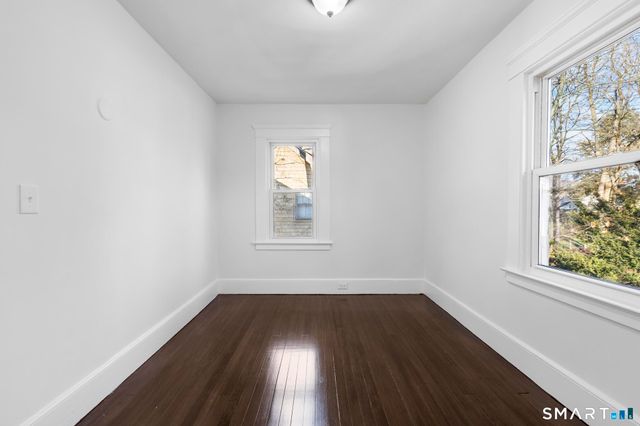 21 Richmond Avenue, New Haven, CT 06515