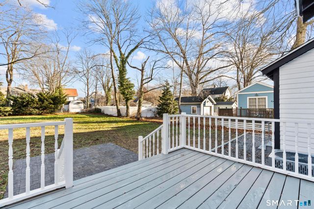 21 Richmond Avenue, New Haven, CT 06515