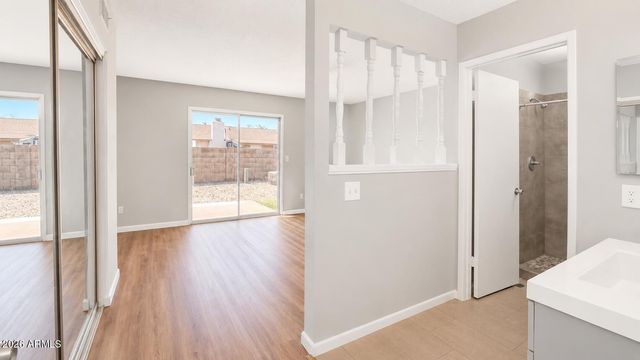 6353 W Mission Lane, Glendale, AZ 85302