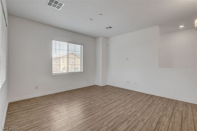 25 Barbara Lane 82, Las Vegas, NV 89183