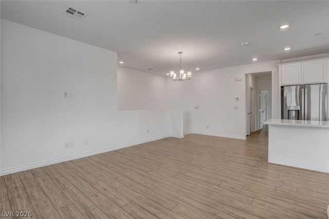 25 Barbara Lane 82, Las Vegas, NV 89183